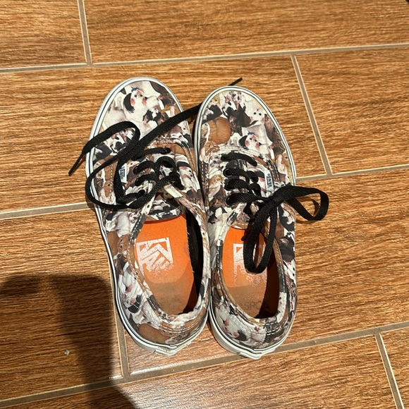 EUC Vans ASPCA cat lace up shoes. Women’s 7.0 - Picture 7 of 7